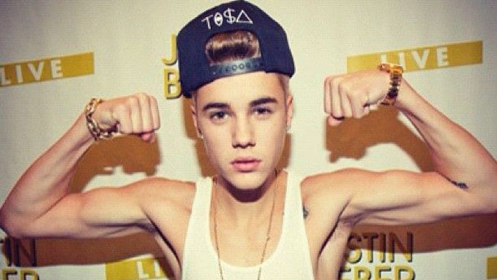 Justin Bieber, umilit de autoritati: 