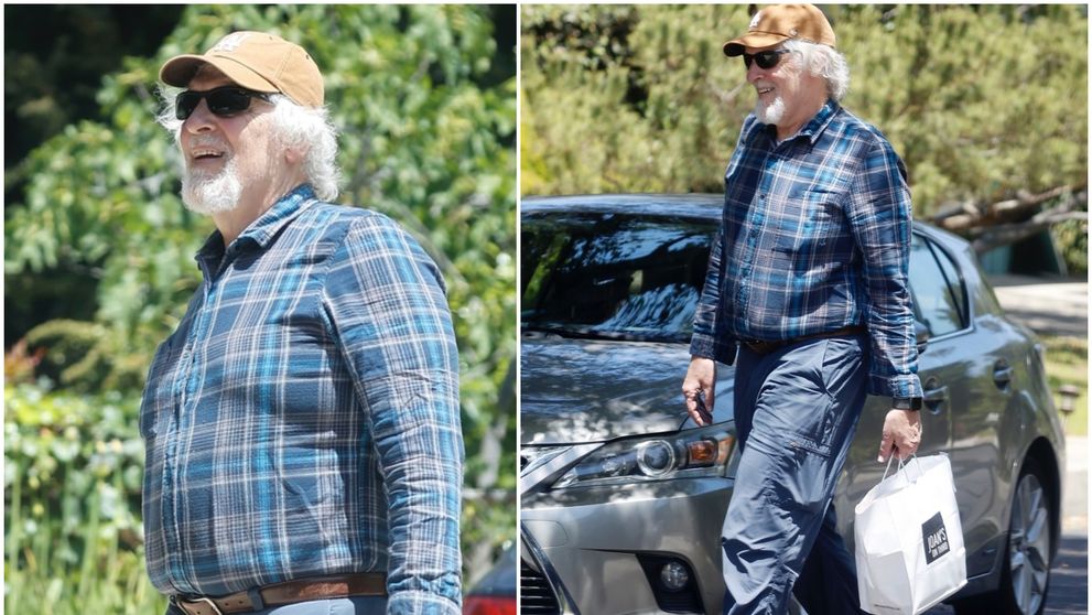 Tu știi cine e? Frângea inimile femeilor în anii ’80, dar acum nu îl mai recunoaște nimeni! Anii și-au spus cuvântul pe chipul marelui actor de la Hollywood! Cum a fost suprins de paparazzii Clancy Brown