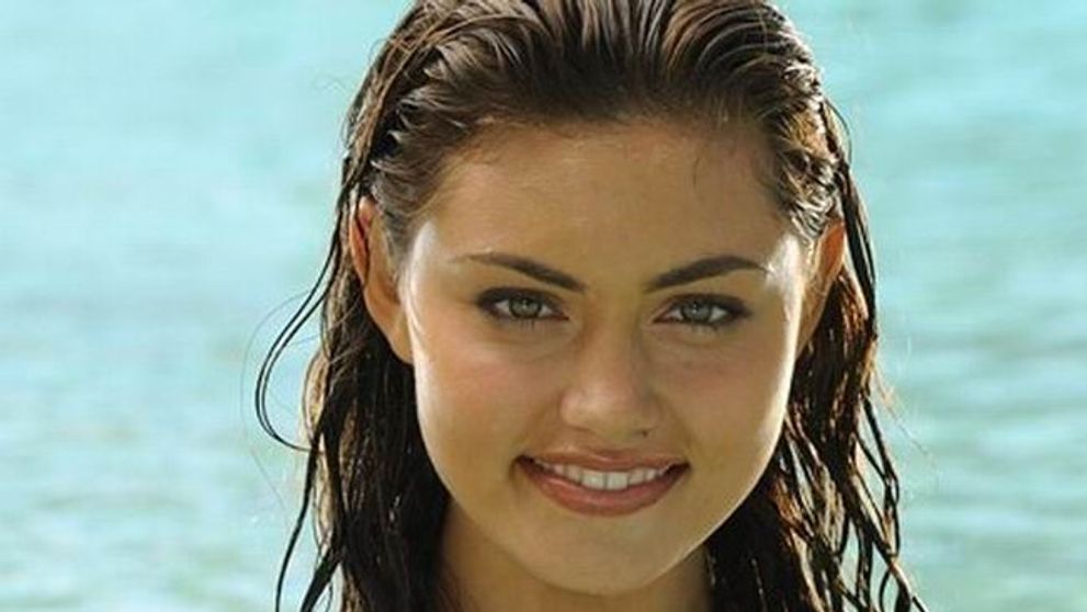 Ai crescut cu ea. Transformarea spectaculoasa a lui Cleo din serialul H2O, la 4 ani de la incheierea filmarilor