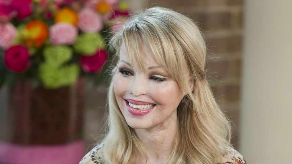 Arata extrem de bine in costum de baie. Fotografiile cu Katie Piper care demonstreaza cat de sexy este