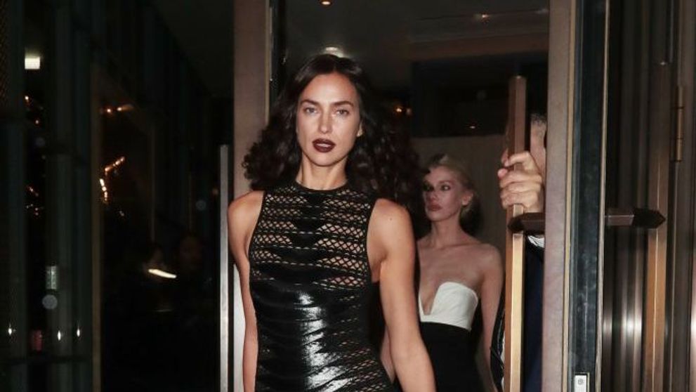 Irina Shayk, apariție irezistibilă la un eveniment din Londra! A întors toate privirile într-o rochie transparentă
