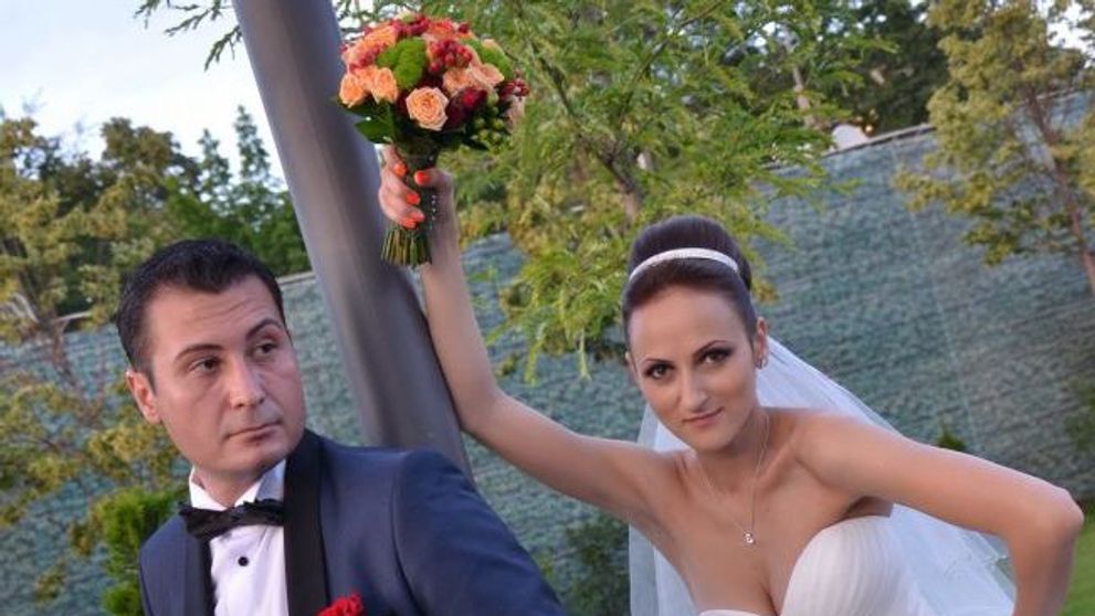 A avut o rochie de mireasa superba, dar toata lumea se uita la incaltarile ei. Cu ce pantofi a venit mireasa la propria sa nunta