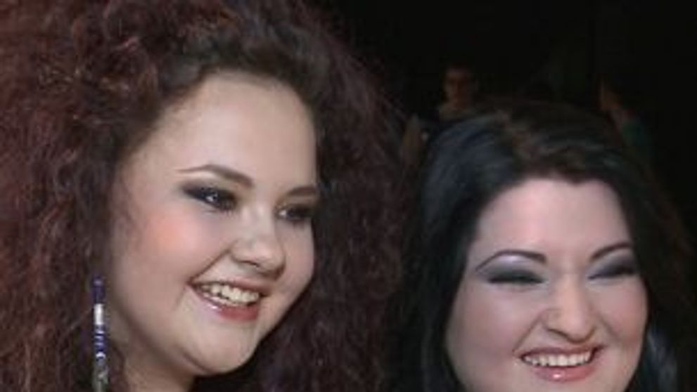 Alina si Cristina nu au repetat mult piesa prezentata in semifinala 