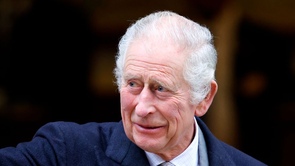 Îngrijorări mari privind starea de sănătate a Regelui Charles. Camilla, rugată să-l oprească: 