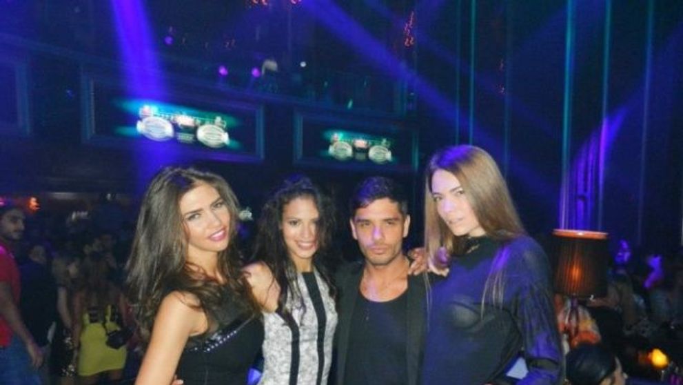 Ea a inlocuit-o pe Antonia si ii tine de cald lui Vincenzo in Miami. Are 22 de ani si a intrat in anturajul sau datorita lui Botezatu