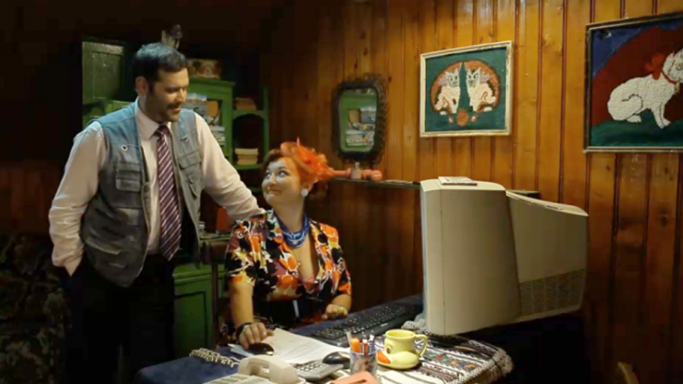 Provocare LIKE Fierbinti: INTERNETUL. Voi ati decis daca si-a salvat Dalida job-ul: VIDEO