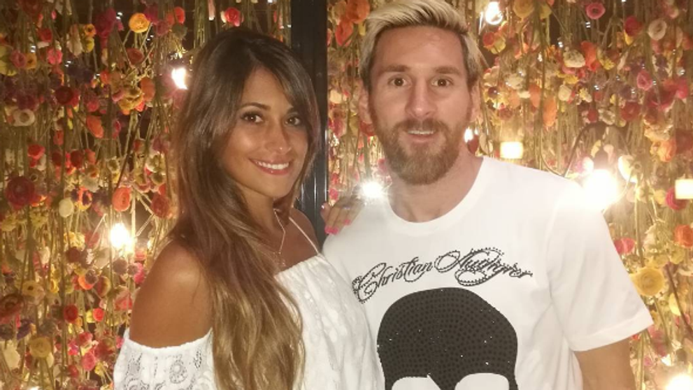 Leo Messi, primele imagini din luna de miere. Cat de sexy este Antonella si cum a aparut pe plaja
