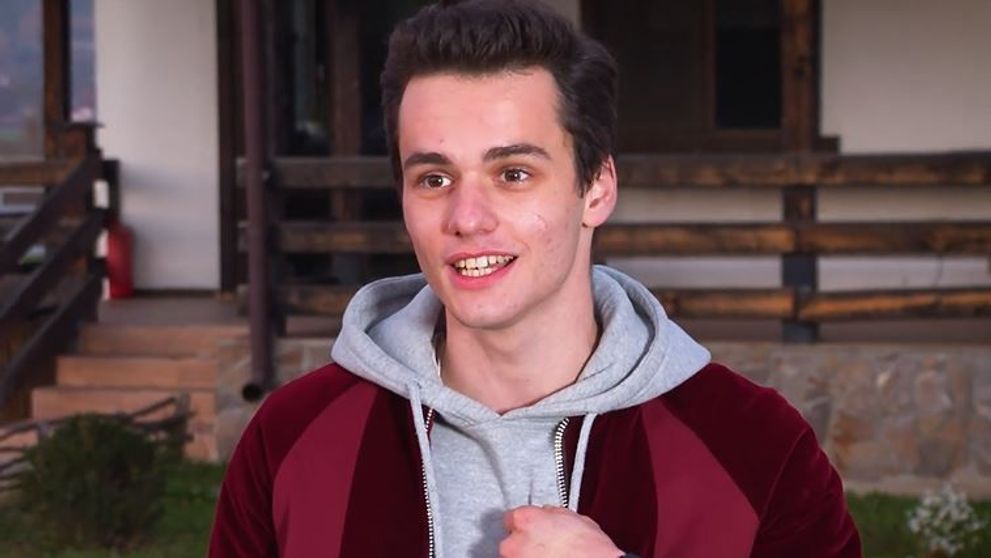 Cum vor arăta Sărbătorile de iarnă pentru Ștefan Iancu. Actorul din VLAD sărbătorește de trei ori de Crăciun