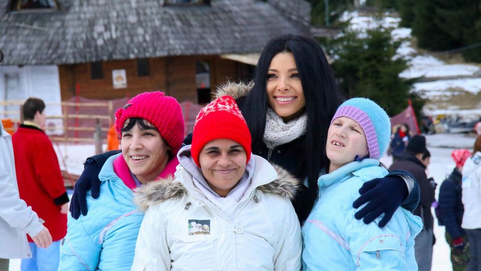 Corina Caragea a participat la Jocurile Speciale de Iarna alaturi de copiii beneficiari ai 