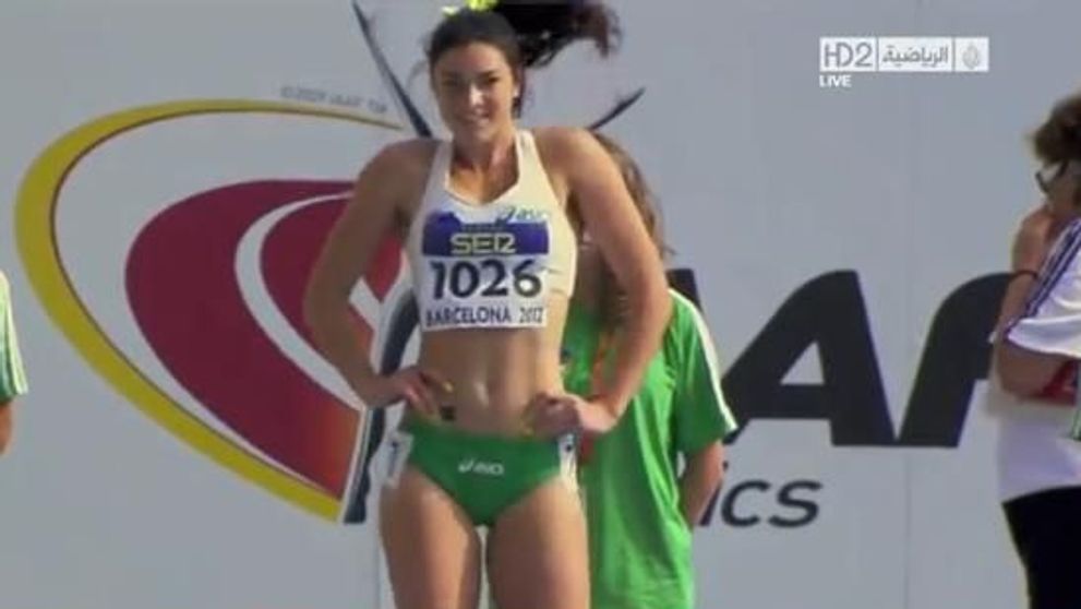 Un clip cu o australianca <span style=