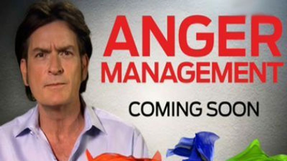 Noul serial al lui Charlie Sheen, Anger Management, este lovit cu un proces de 50 de milioane de $. Cum au reactionat fanii la episodul pilot