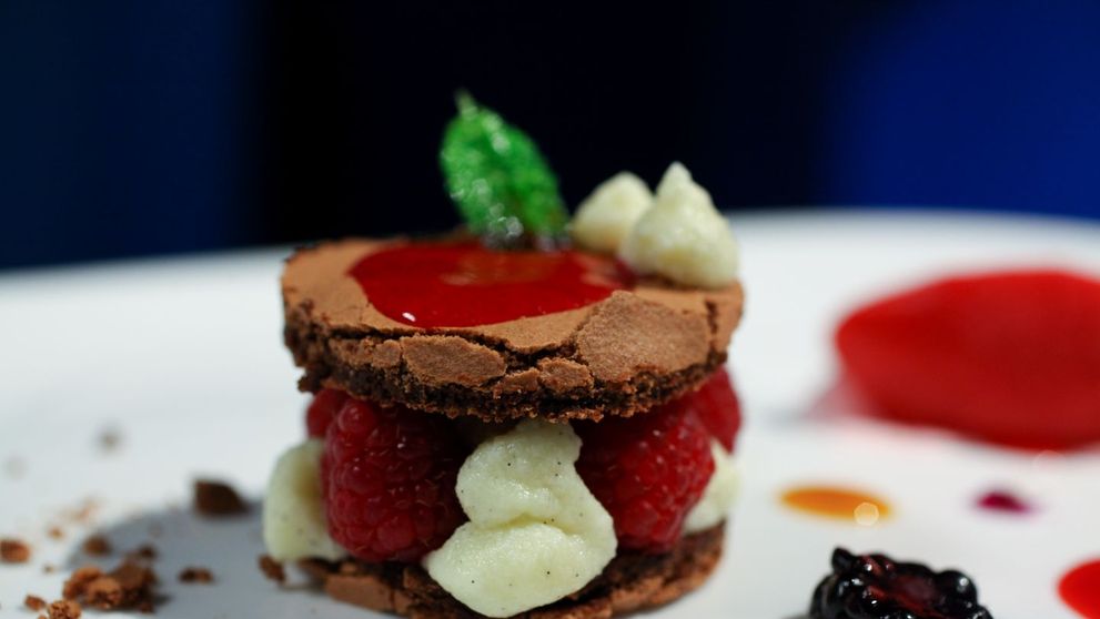 Moustache tart
