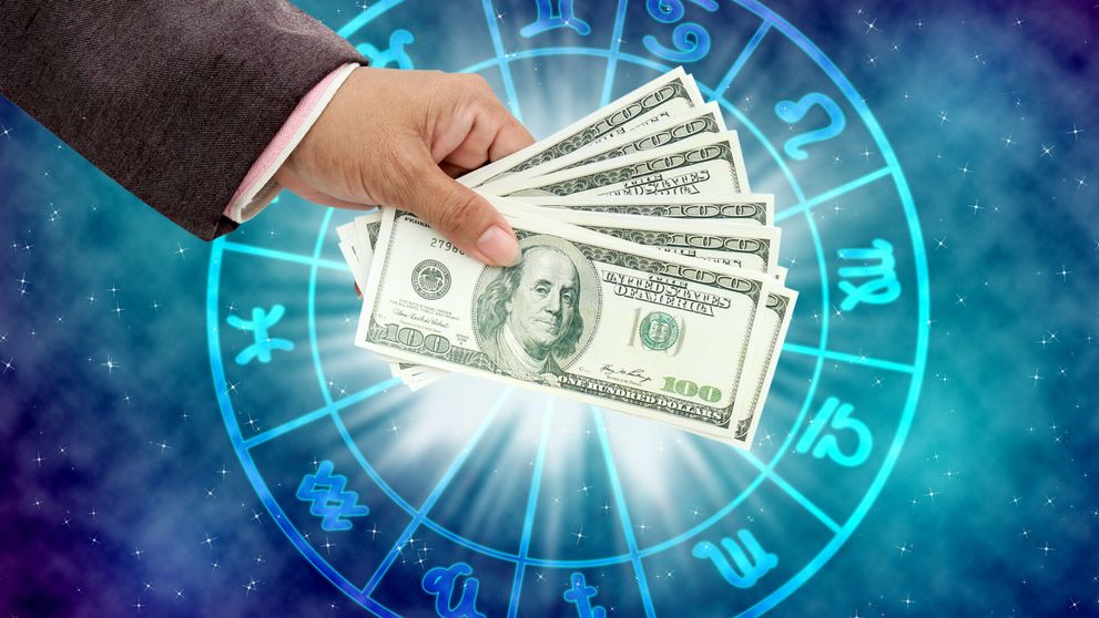 Zodia care dă lovitura pe 1 ianuarie 2026! Se va trezi cu o sumă mare de bani în cont. Cine este norocoasa horoscopului la început de an