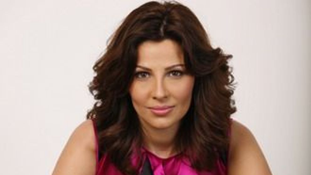 Valentina Pelinel isi dezvaluie noile achizitii vestimentare in Ce se intampla, doctore?