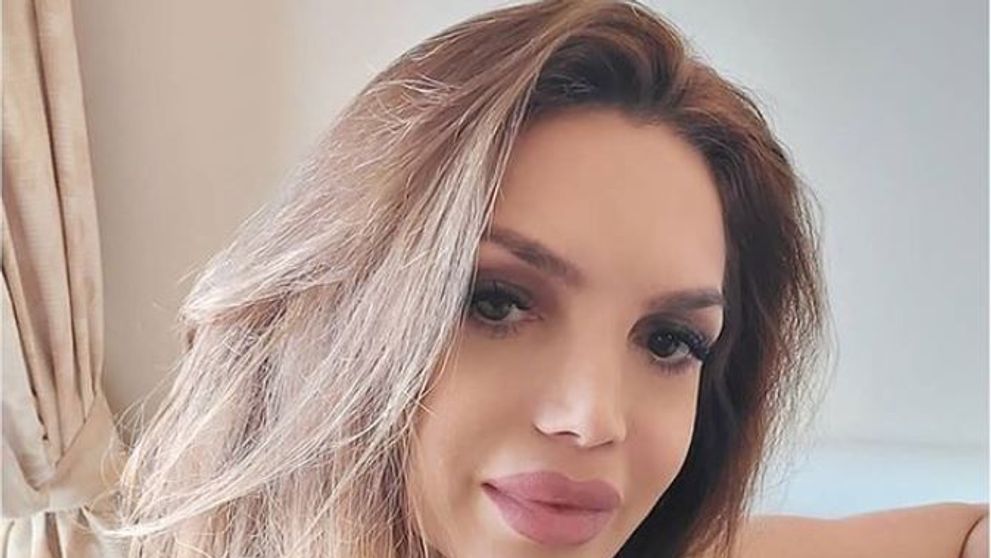 Cristina Spătar a mers la medicul estetician. La ce intervenții a apelat artista