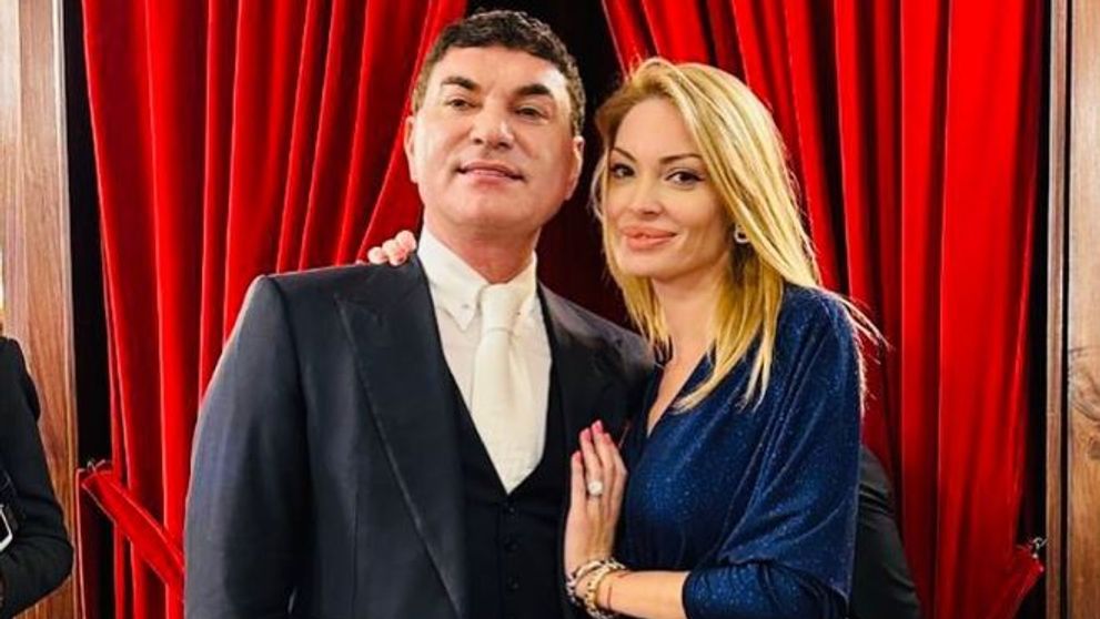 Ce studii are Valentina Pelinel. Soția lui Cristi Borcea le-a dat peste nas cârcotașilor care au spus că n-a terminat liceul: „Nu sunt genul să mă laud”