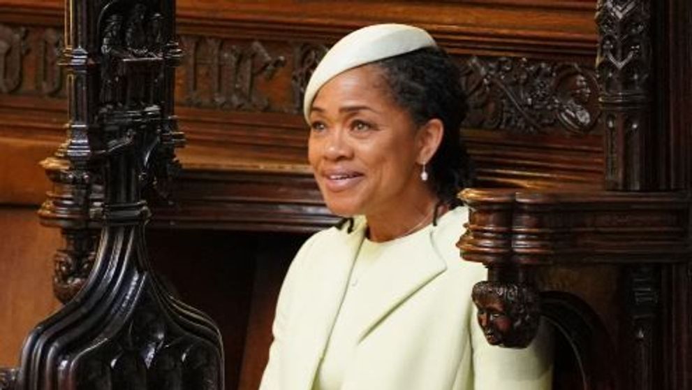 Motivul pentru care mama lui Meghan Markle a stat singura la nunta fiicei ei
