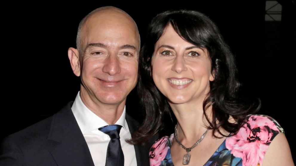 Jeff Bezos, cel mai bogat om din lume, divorț de 140 de miliarde de dolari. Pentru cine își părăsește soția