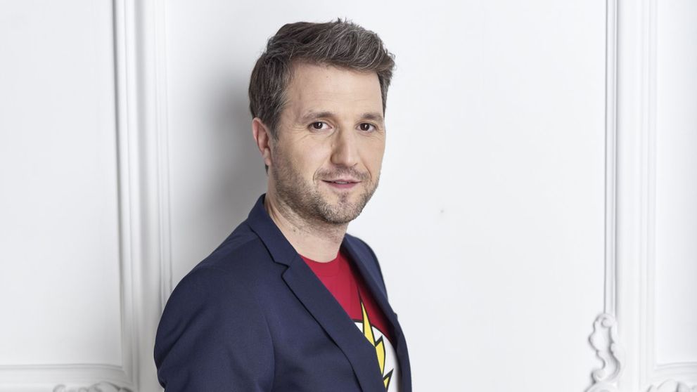 Smiley, Pavel Bartos si Paul Ipate sunt invitati duminica aceasta in Apropo TV!