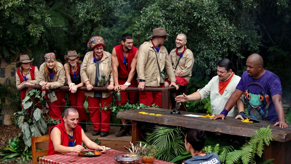 Ziua 3: Alina Plugaru si Gabi Jugaru au intrat in jungla africana! 