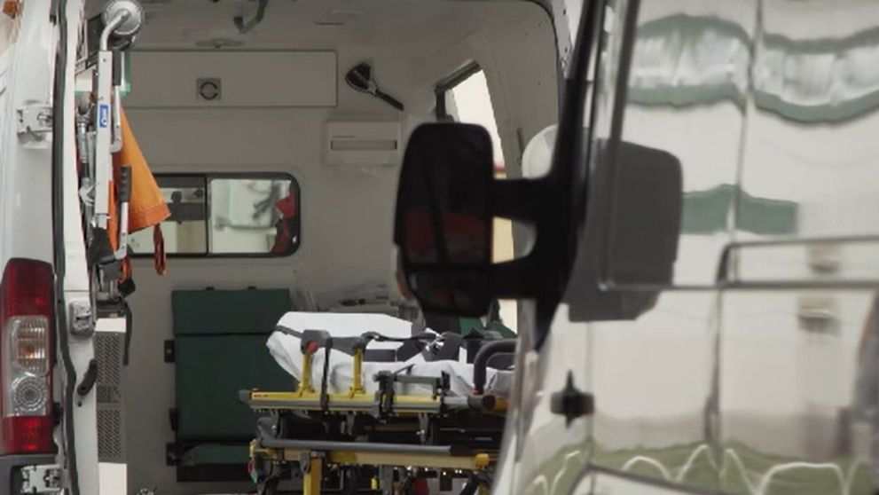 Caz șocant! Un copil de 10 ani din Brăila a fost înjunghiat aproape mortal, de 24 de ori, de colegul său, tot de 10 ani. Atacul a fost provocat de o jucărie Kendama. Momentul înfiorător a fost surprins pe camerele de supraveghere
