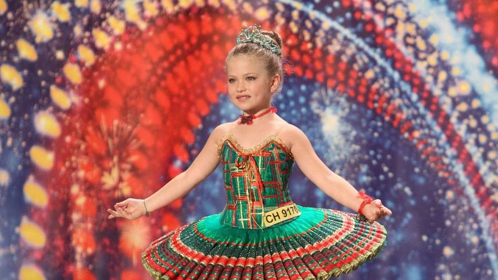 „Păpușa vie” de la Românii au talent s-a transformat într-o domnișoară superbă. Cum arată acum Alexandra Siverenco
