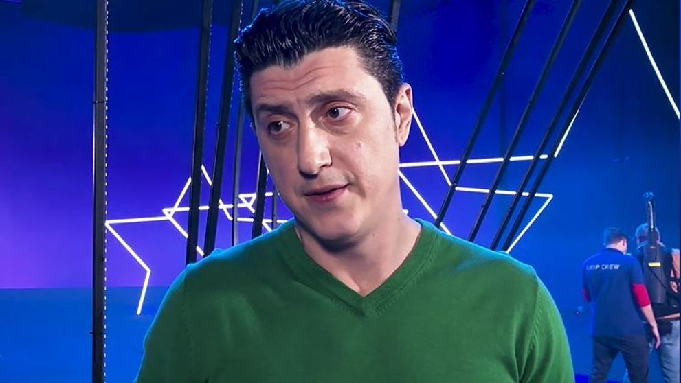 Constantin Diță se mândrește cu doi băieți foarte simpatici. Imagine rară cu actorul și copiii lui