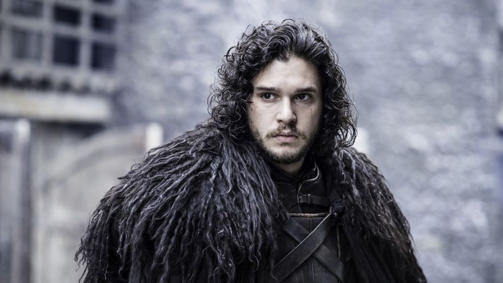 Kit Harrington din Games of Thrones și-a schimbat look-ul. Fanii, șocați