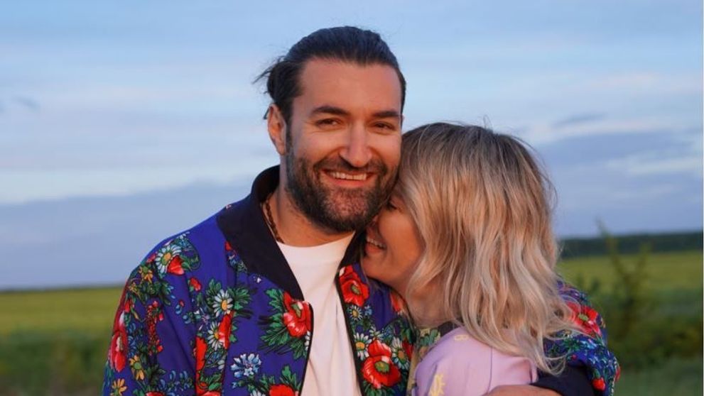 Smiley și Gina Pistol, relaxare într-un peisaj de vis. Ce destinație din România au ales