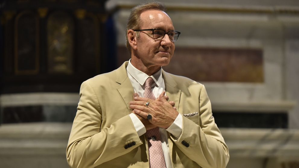 La 7 ani de la scandalul care i-a ruinat cariera și l-a adus în prag de faliment, Kevin Spacey face mărturisiri cutremurătoare: „Locuiesc în hoteluri, în Airbnb-uri, merg acolo unde este de lucru”