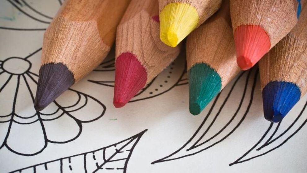 (P) Ce beneficii au cărțile de colorat pentru adulți?