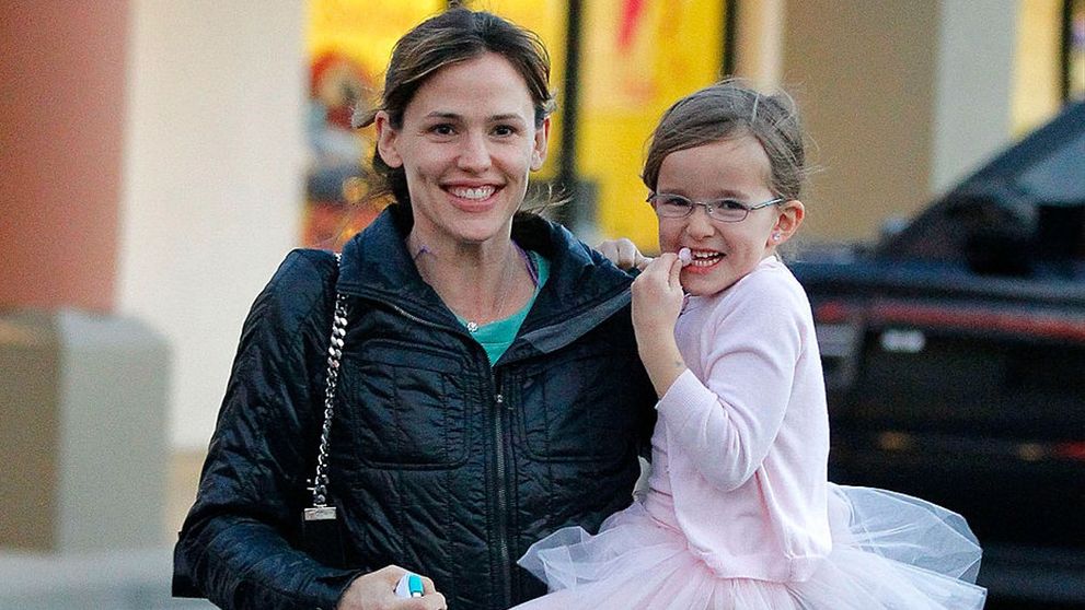 Când era mică, Seraphina era copia fidelă a mamei sale! Cum arată în prezent fiica lui Jennifer Garner și a lui Ben Affleck! De doi ani are nume de băiat și nu se mai identifică cu genul feminin