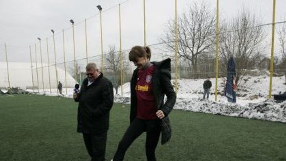 Roxana Ciuhulescu a condus autocarul oficial al echipei CFR Cluj