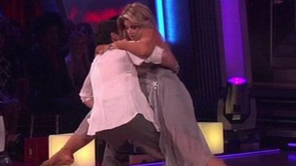 Vezi ce cazatura a luat Kirstie Alley la 
