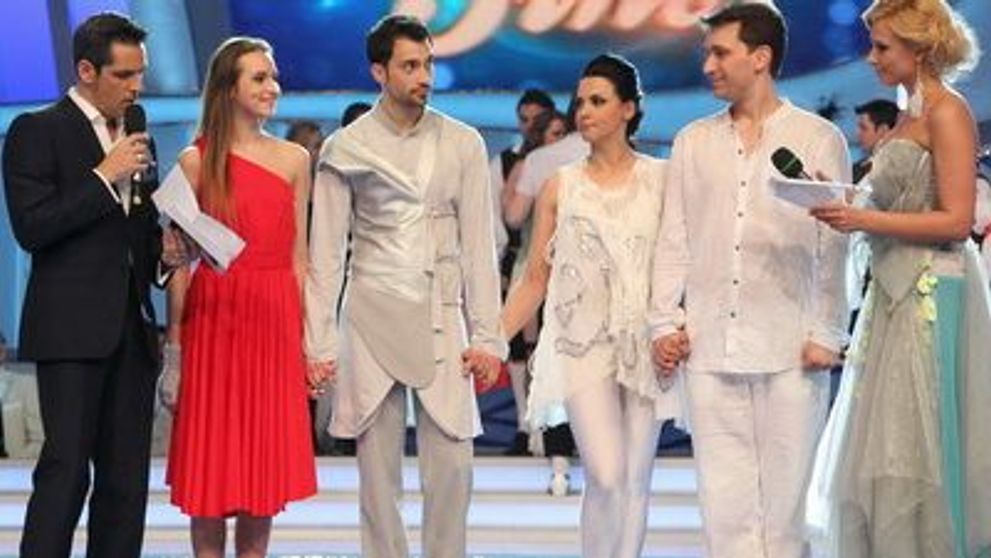 Lavinia si Costin, condamnati la duel! Voteaza perechea favorita! Trimite sms sau suna!
