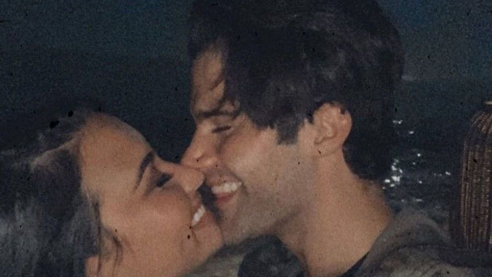 Demi Lovato s-a logodit cu Max Ehrich: ”Mi-am dat seama că te iubesc din prima clipă”