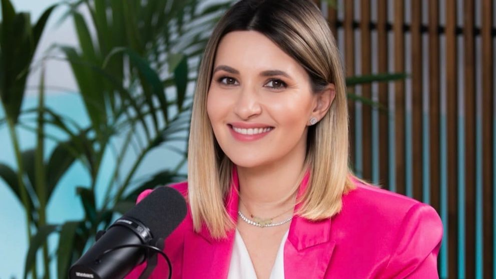 Ela Crăciun, despre drumul său în televiziune și legătura specială cu publicul: „Oamenii se conectează la autenticitate”