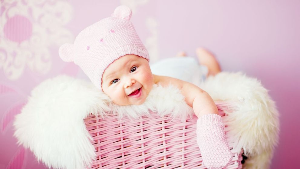 20 de nume care vor ramane la moda chiar si peste 60 de ani. Cum sa-ti botezi copilul pentru a fi in trend oricand