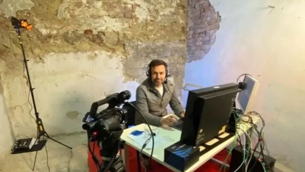 Prezentatorul Eurovision din Ucraina comentează finala dintr-un buncăr, din cauza invaziei ruse - FOTO