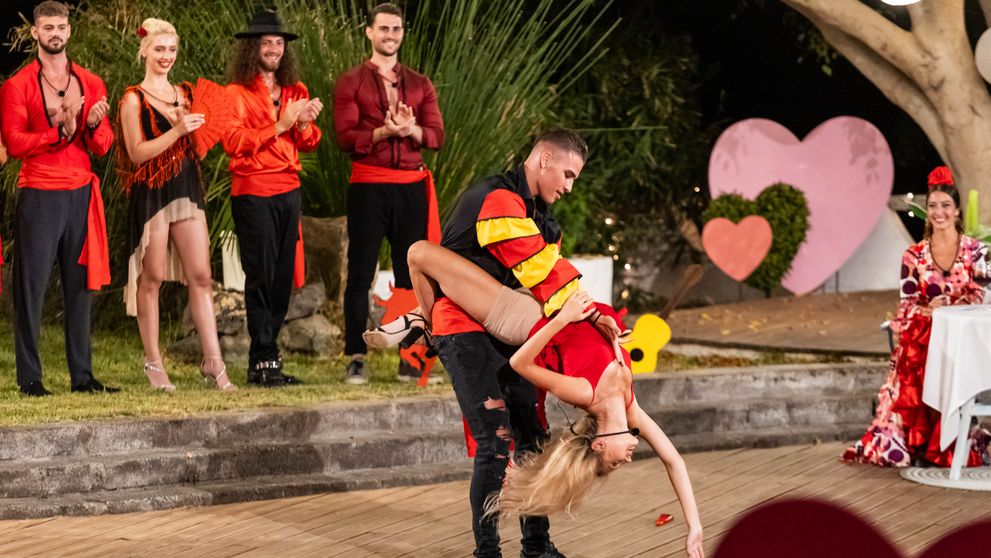 Love Island 2023, 18 octombrie. Denis și Alexandra câștigă concursul de dans „Flamenco”