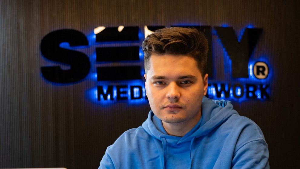 STUDIU: Selly este cel mai cunoscut influencer din România