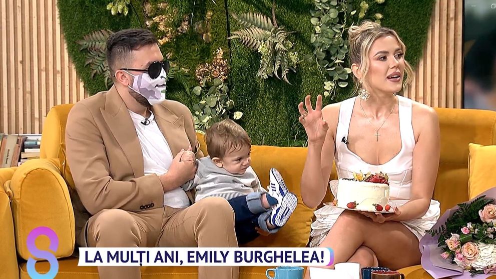 Emily Burghelea, la Vorbește lumea! Vedeta împlinește 25 de ani