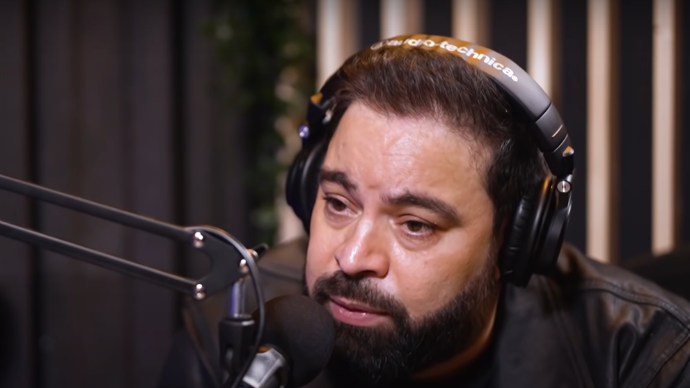 Florin Salam, acuzat că a bătut o femeie, într-un hotel din Capitală. Manelistul s-a ales cu dosar penal