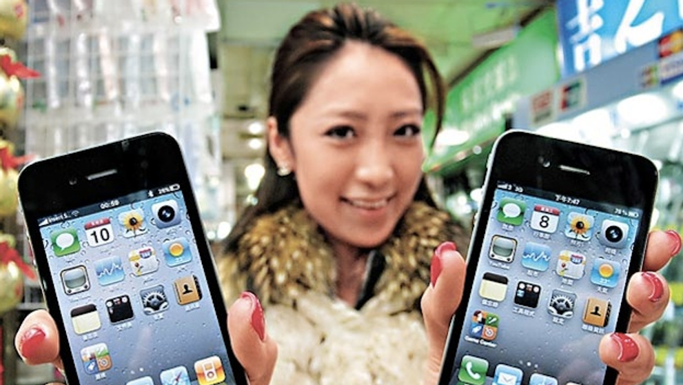 Invazia produselor Apple contrafacute. Cum iti poti da seama daca ai cumparat un fals