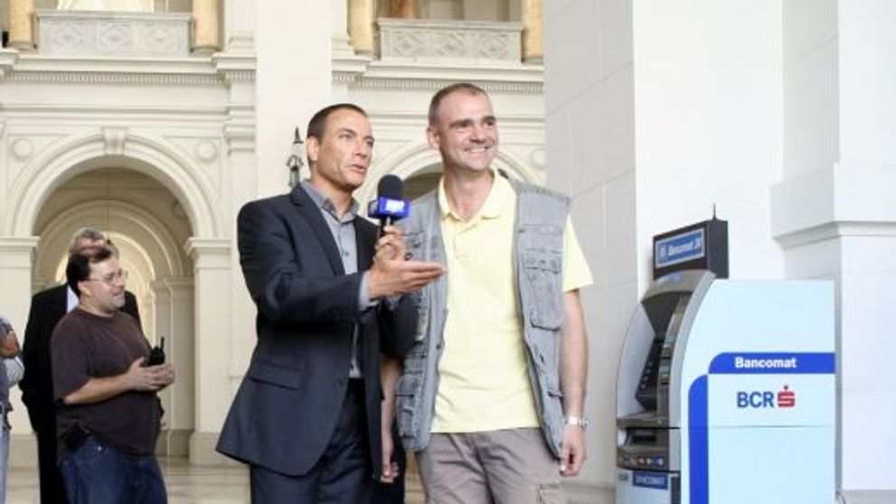 Catalin Radu Tanase isi joaca propriul rol alaturi de Jean Claude Van Damme FOTO