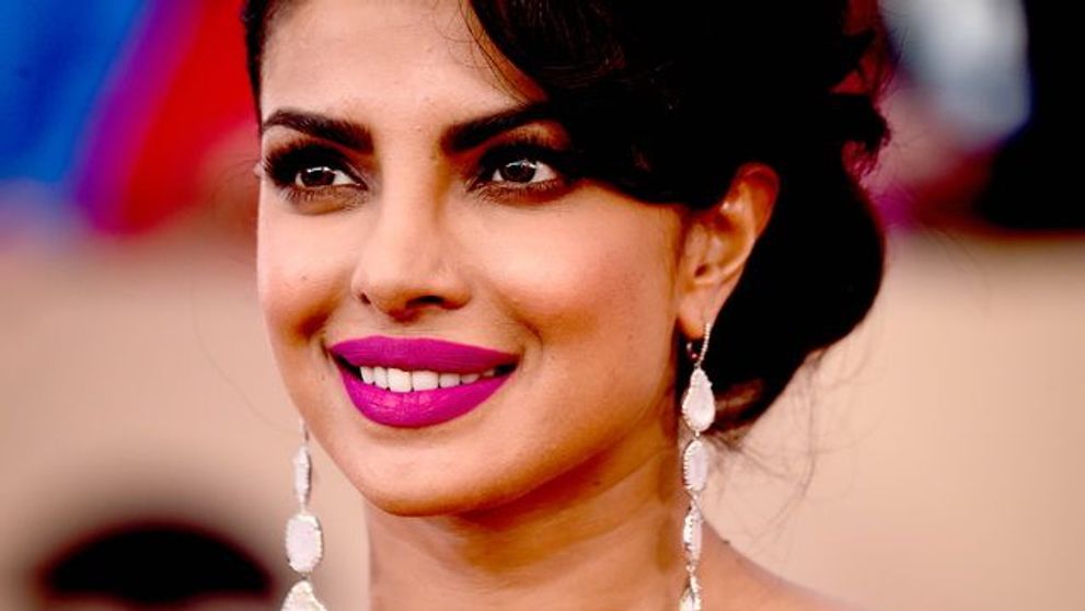 Rivala Aishwaryei Rai, star in noua productie Baywatch. Cum arata actrita din India care joaca alaturi de Dwayne Johnson