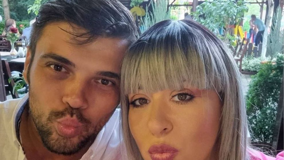 Oana Roman, ipostază incendiară alături de fostul soț. Marius Elisei a apărut gol pușcă pe Instagram