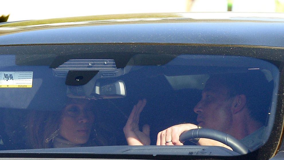Jennifer Lopez și Ben Affleck, prima apariție după ce s-a zvonit că sunt la un pas de divorț! Cum i-au surprins paparazzii pe străzile din Los Angeles