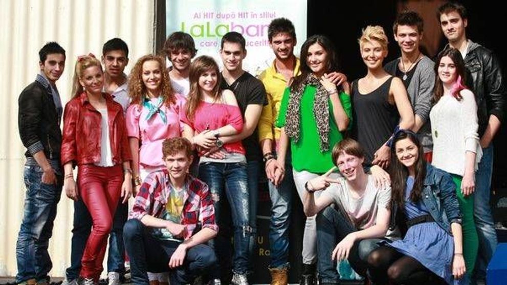 Cea mai mare surpriza pentru fanii LaLa Band. Ana Baniciu, Bubu, Levent si Gabi vin cu povesti amuzante in serialul 