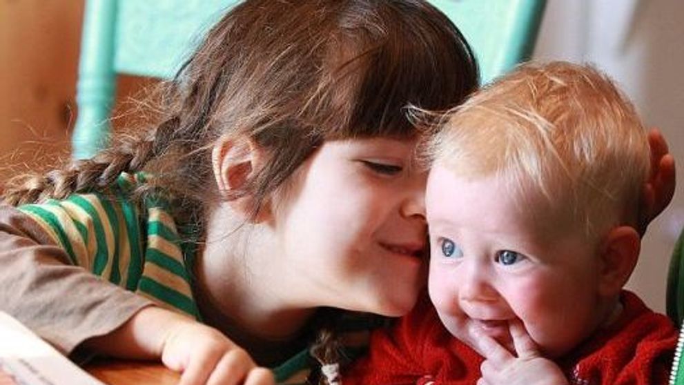 SCANDALOS! Copil fara identitate sexuala! Afla cum e posibil!